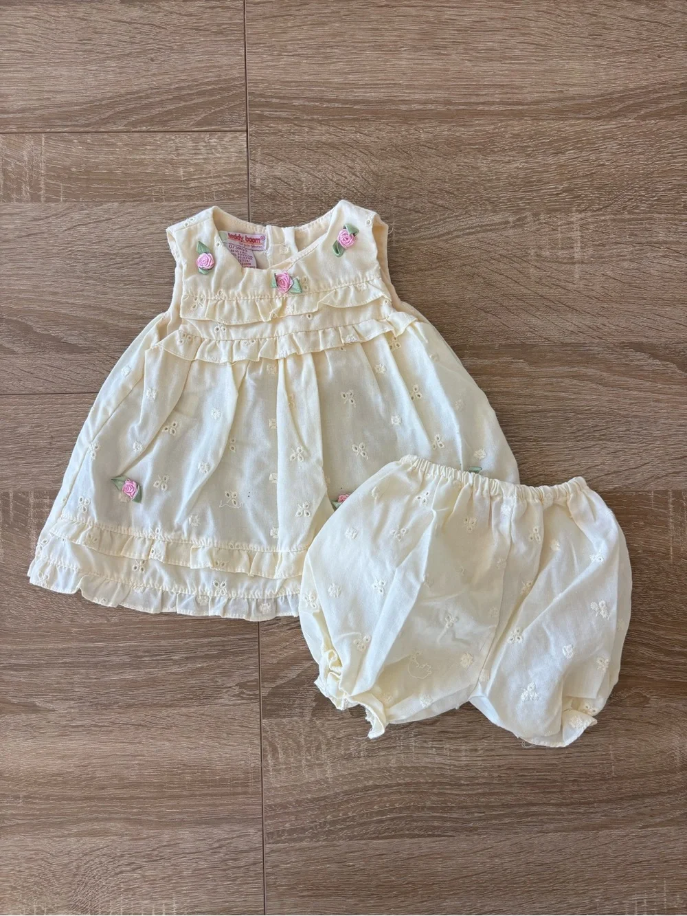 vintage Teddy Boom yellow eyelet dress and bloomers size 0-3 months